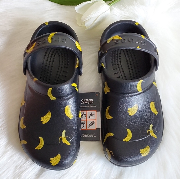 Crocs Bistro Graphic Cloc Banana 🍌 Brand New With Tags Size w7/m5. - Picture 3 of 9